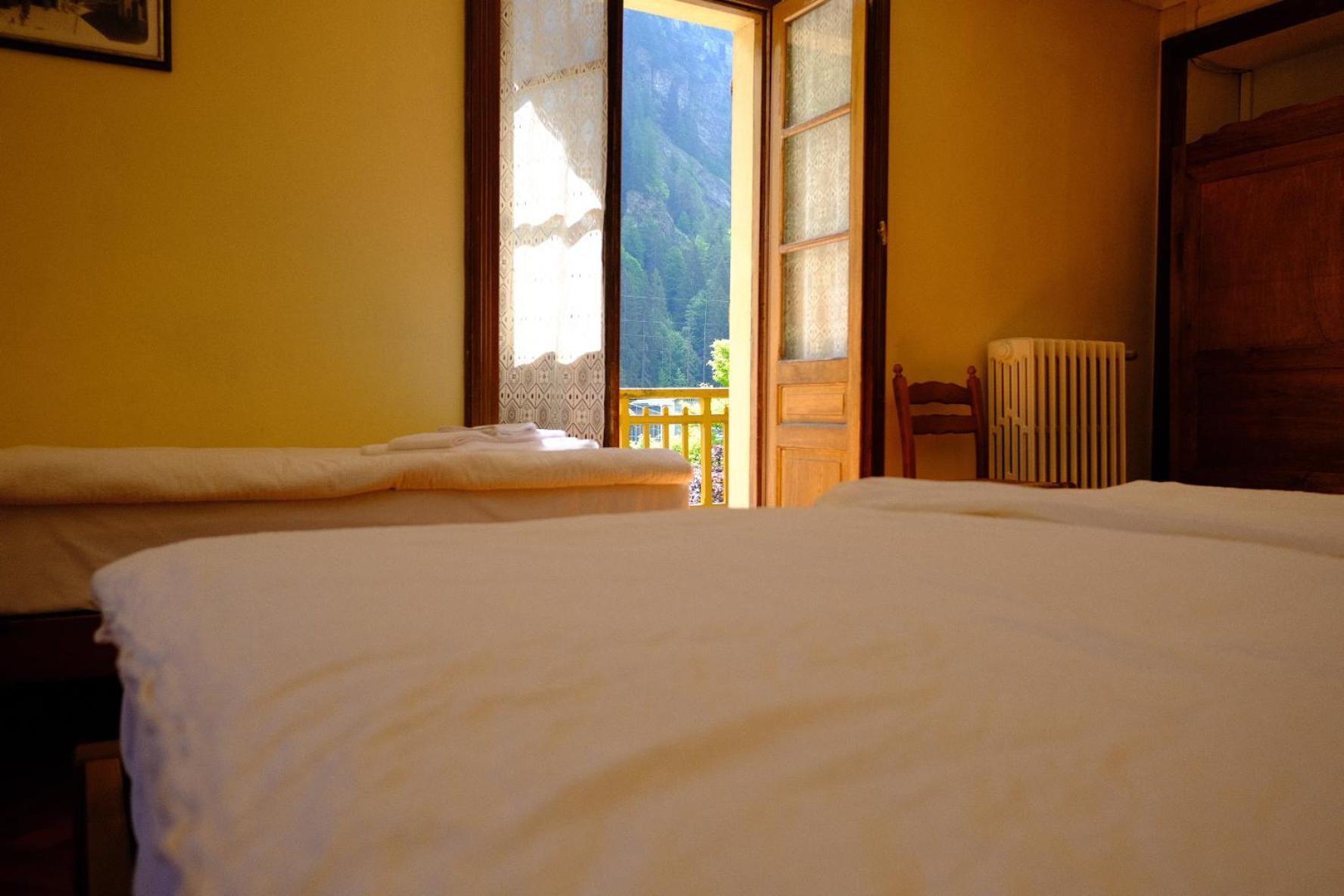 Hotel Villa Tedaldi Gressoney-Saint-Jean Esterno foto